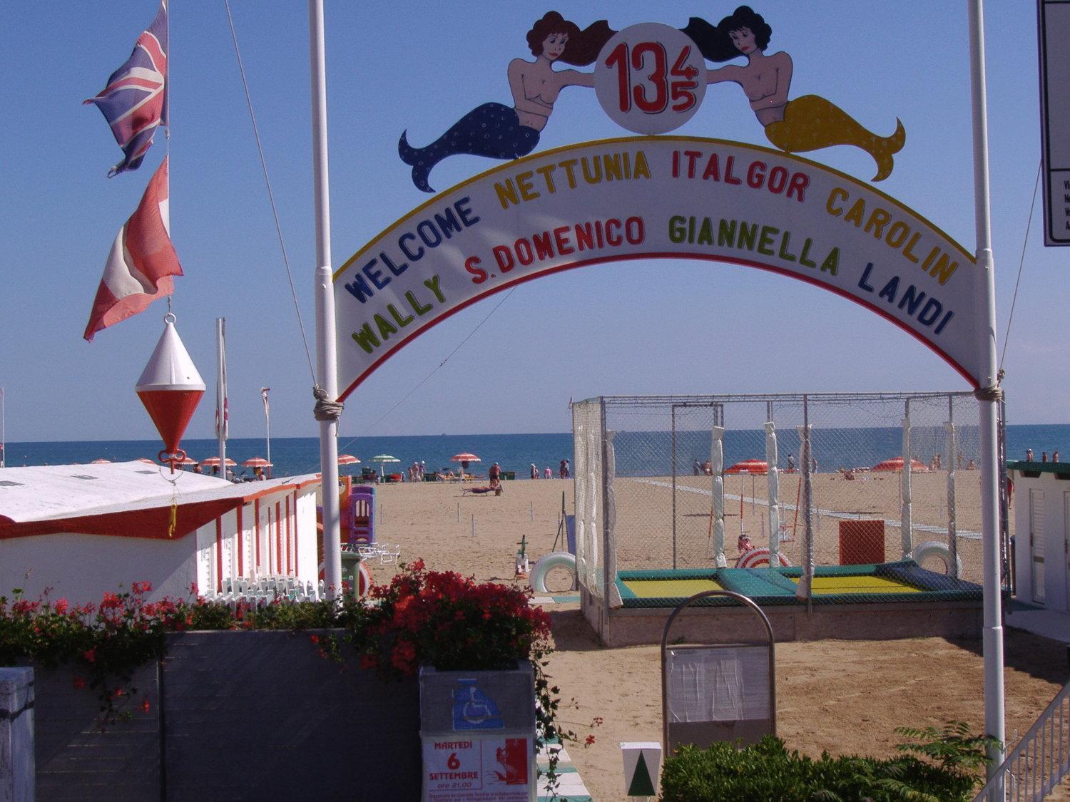 Hotel Giannella Римини Экстерьер фото